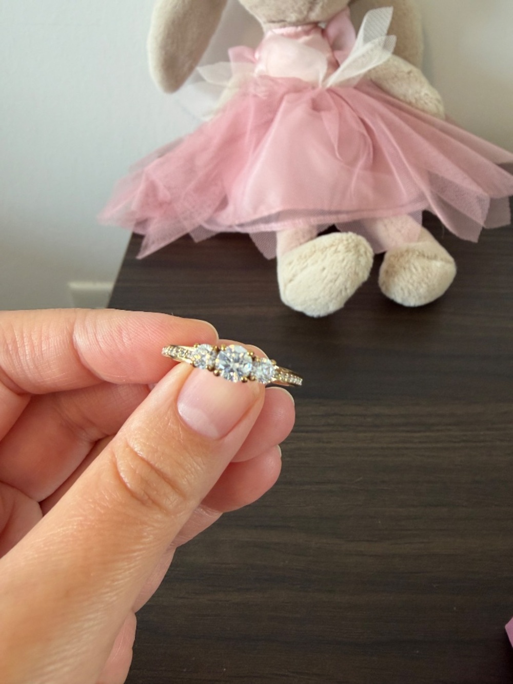 Swarovski Attract Trilogy Ring 18K Gold Finish Size 60 (US 8.75) - Picture 4 of 7